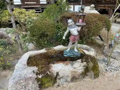 大聖院の{uncategorized: "未分類", other: "その他", undefined: "問題あり", building: "その他建物", grave: "お墓", sacred_gate: "鳥居", guardian: "狛犬", statue: "像", buddha: "仏像", history: "歴史", nature: "自然", garden: "庭園", animal: "動物", pagoda: "塔", temizu: "手水舎", mountain_gate: "山門・神門", sanctuary: "本殿・本堂", subordinate: "末社・摂社", art: "芸術", scenery: "景色", jizo: "地蔵", ema: "絵馬", goshuin: "御朱印", omikuji: "おみくじ", items: "授与品その他", amulet: "お守り", goshuincho: "御朱印帳", eats: "食事", festival: "お祭り", votive_dance: "神楽", shichigosan: "七五三参", wedding: "結婚式", experience: "体験その他", initially: "初詣", around: "周辺", anti_infection: "感染症対策"}