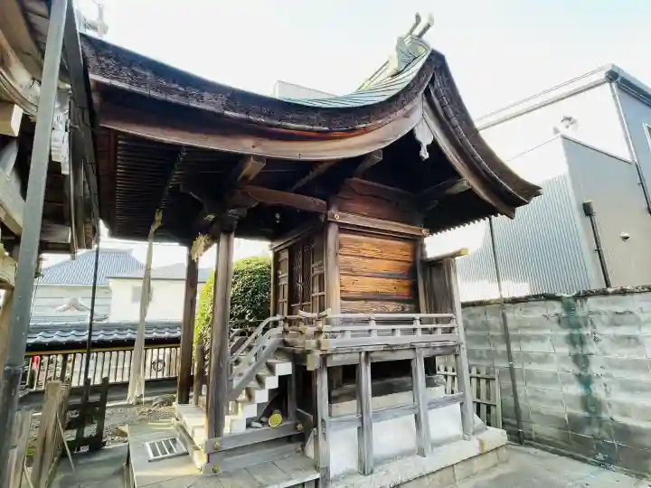 國造神社の{uncategorized: "未分類", other: "その他", undefined: "問題あり", building: "その他建物", grave: "お墓", sacred_gate: "鳥居", guardian: "狛犬", statue: "像", buddha: "仏像", history: "歴史", nature: "自然", garden: "庭園", animal: "動物", pagoda: "塔", temizu: "手水舎", mountain_gate: "山門・神門", sanctuary: "本殿・本堂", subordinate: "末社・摂社", art: "芸術", scenery: "景色", jizo: "地蔵", ema: "絵馬", goshuin: "御朱印", omikuji: "おみくじ", items: "授与品その他", amulet: "お守り", goshuincho: "御朱印帳", eats: "食事", festival: "お祭り", votive_dance: "神楽", shichigosan: "七五三参", wedding: "結婚式", experience: "体験その他", initially: "初詣", around: "周辺", anti_infection: "感染症対策"}