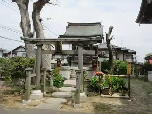 子守神社の末社