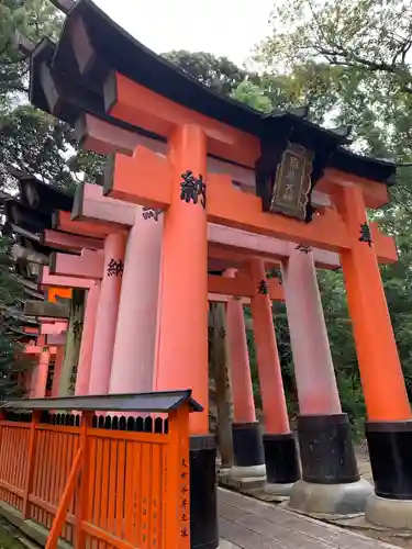 伏見稲荷大社の鳥居