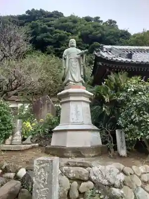 龍口寺の像