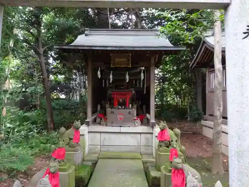 下高井戸八幡神社の末社・摂社