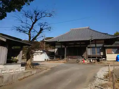 養薬寺の本殿・本堂
