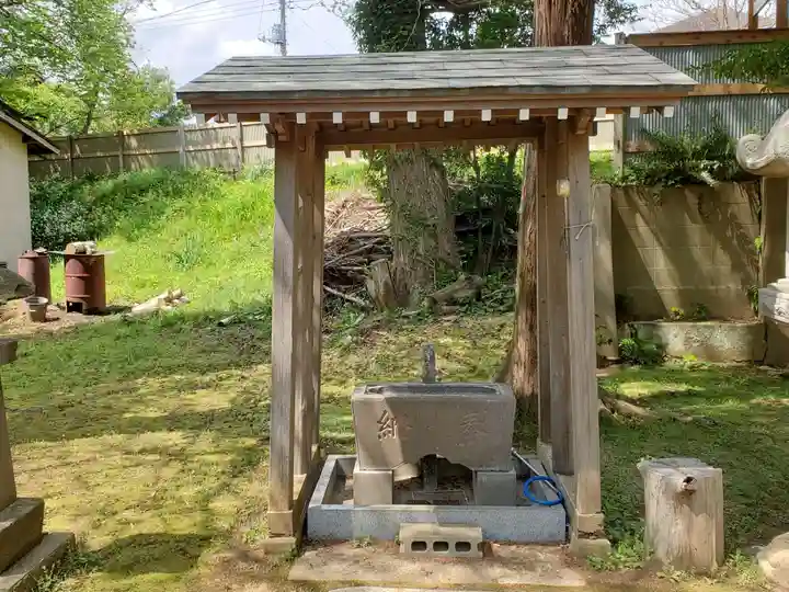 八幡神社の手水舎