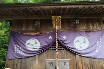 大六天麻王神社の本殿・本堂