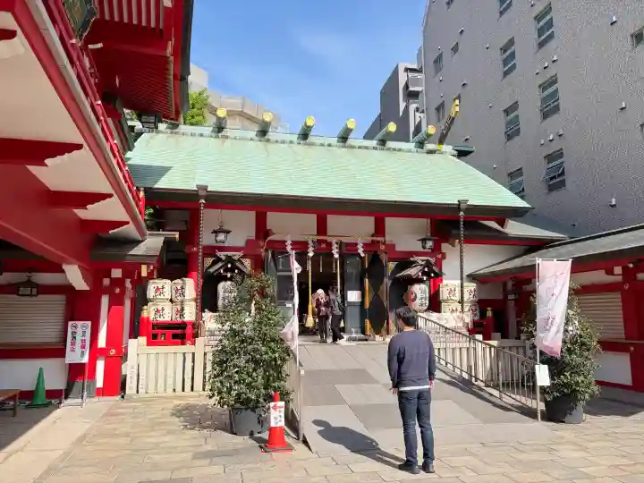 鷲神社の{uncategorized: "未分類", other: "その他", undefined: "問題あり", building: "その他建物", grave: "お墓", sacred_gate: "鳥居", guardian: "狛犬", statue: "像", buddha: "仏像", history: "歴史", nature: "自然", garden: "庭園", animal: "動物", pagoda: "塔", temizu: "手水舎", mountain_gate: "山門・神門", sanctuary: "本殿・本堂", subordinate: "末社・摂社", art: "芸術", scenery: "景色", jizo: "地蔵", ema: "絵馬", goshuin: "御朱印", omikuji: "おみくじ", items: "授与品その他", amulet: "お守り", goshuincho: "御朱印帳", eats: "食事", festival: "お祭り", votive_dance: "神楽", shichigosan: "七五三参", wedding: "結婚式", experience: "体験その他", initially: "初詣", around: "周辺", anti_infection: "感染症対策"}