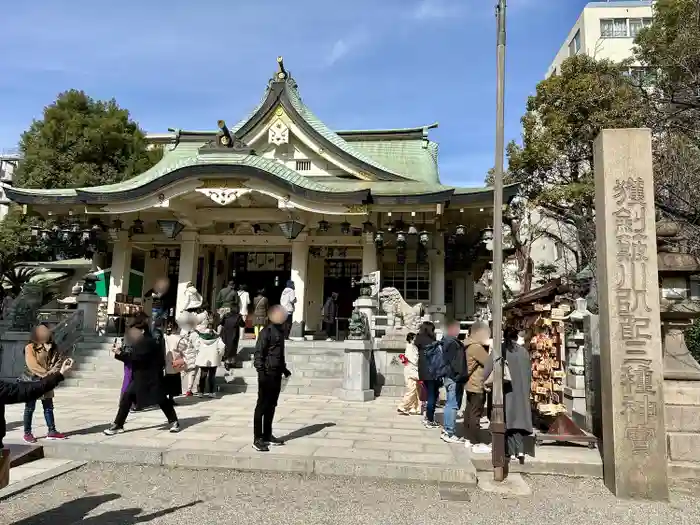 難波八阪神社の本殿