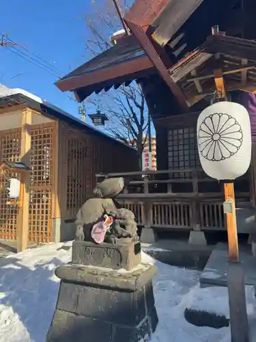 北海道神宮頓宮の狛犬