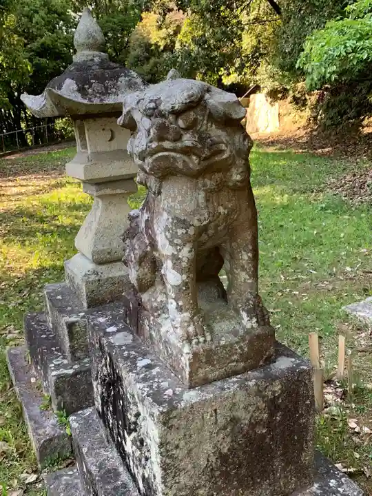 加茂神社の狛犬