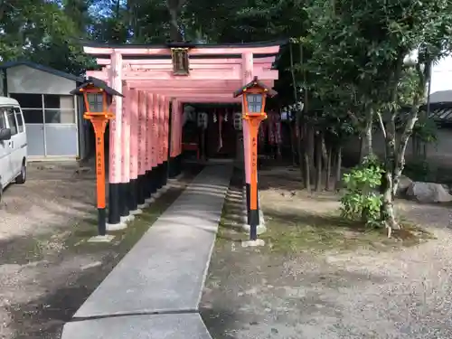 片埜神社の鳥居