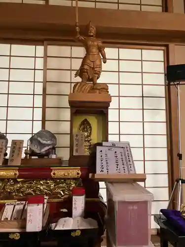 高野山寺の本殿・本堂