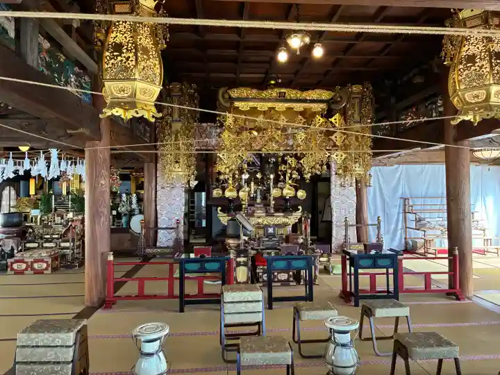 上行寺の{uncategorized: "未分類", other: "その他", undefined: "問題あり", building: "その他建物", grave: "お墓", sacred_gate: "鳥居", guardian: "狛犬", statue: "像", buddha: "仏像", history: "歴史", nature: "自然", garden: "庭園", animal: "動物", pagoda: "塔", temizu: "手水舎", mountain_gate: "山門・神門", sanctuary: "本殿・本堂", subordinate: "末社・摂社", art: "芸術", scenery: "景色", jizo: "地蔵", ema: "絵馬", goshuin: "御朱印", omikuji: "おみくじ", items: "授与品その他", amulet: "お守り", goshuincho: "御朱印帳", eats: "食事", festival: "お祭り", votive_dance: "神楽", shichigosan: "七五三参", wedding: "結婚式", experience: "体験その他", initially: "初詣", around: "周辺", anti_infection: "感染症対策"}