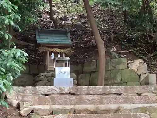 勝岡八幡神社の末社