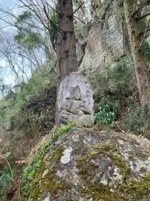 堂の下の岩観音(栃木県)