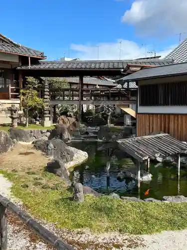 華光寺の庭園