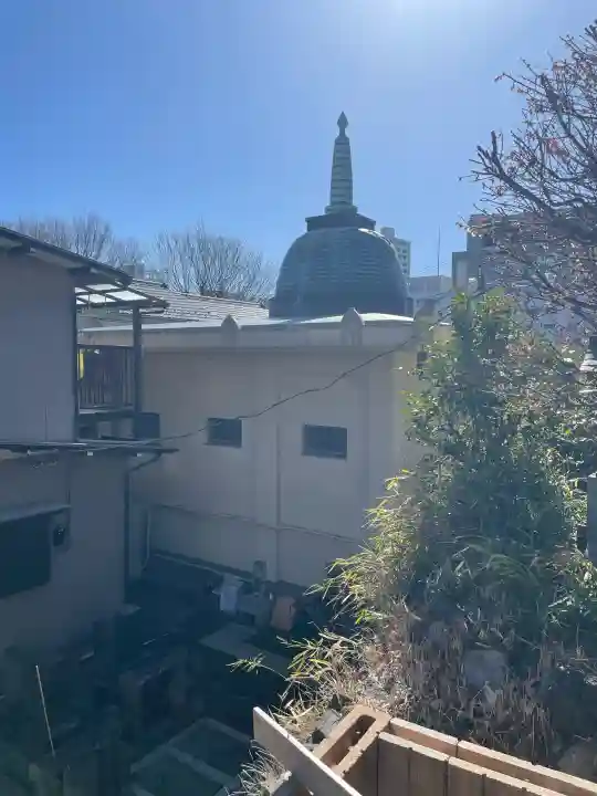 永泉寺の{uncategorized: "未分類", other: "その他", undefined: "問題あり", building: "その他建物", grave: "お墓", sacred_gate: "鳥居", guardian: "狛犬", statue: "像", buddha: "仏像", history: "歴史", nature: "自然", garden: "庭園", animal: "動物", pagoda: "塔", temizu: "手水舎", mountain_gate: "山門・神門", sanctuary: "本殿・本堂", subordinate: "末社・摂社", art: "芸術", scenery: "景色", jizo: "地蔵", ema: "絵馬", goshuin: "御朱印", omikuji: "おみくじ", items: "授与品その他", amulet: "お守り", goshuincho: "御朱印帳", eats: "食事", festival: "お祭り", votive_dance: "神楽", shichigosan: "七五三参", wedding: "結婚式", experience: "体験その他", initially: "初詣", around: "周辺", anti_infection: "感染症対策"}
