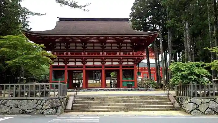 高野山金剛峯寺の山門・神門