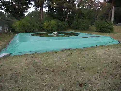 諏訪神社の建物その他