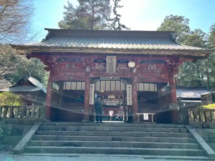 北口本宮冨士浅間神社の山門・神門