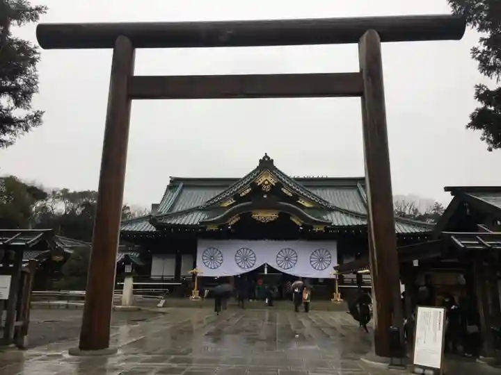 靖國神社の鳥居