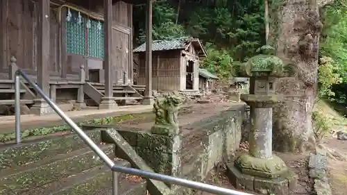 八幡神社の末社