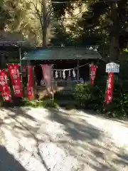 八雲神社の末社