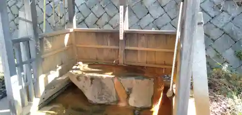 春日神社の手水