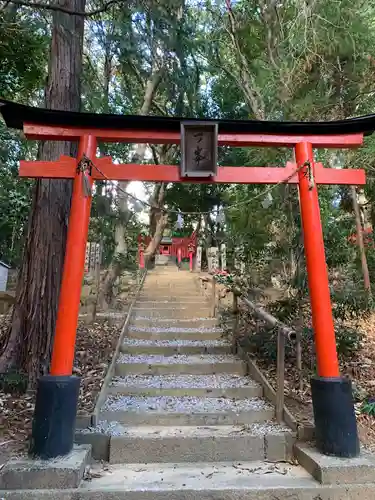 二川伏見稲荷の鳥居