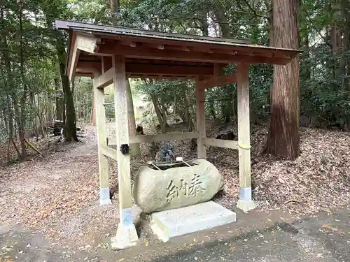 加富神社の手水舎