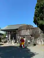 三ツ石神社(岩手県)