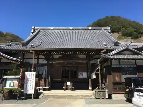 影向寺の本殿