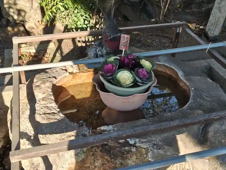 石坐神社(滋賀県)