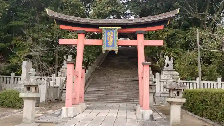 福山八幡宮の{uncategorized: "未分類", other: "その他", undefined: "問題あり", building: "その他建物", grave: "お墓", sacred_gate: "鳥居", guardian: "狛犬", statue: "像", buddha: "仏像", history: "歴史", nature: "自然", garden: "庭園", animal: "動物", pagoda: "塔", temizu: "手水舎", mountain_gate: "山門・神門", sanctuary: "本殿・本堂", subordinate: "末社・摂社", art: "芸術", scenery: "景色", jizo: "地蔵", ema: "絵馬", goshuin: "御朱印", omikuji: "おみくじ", items: "授与品その他", amulet: "お守り", goshuincho: "御朱印帳", eats: "食事", festival: "お祭り", votive_dance: "神楽", shichigosan: "七五三参", wedding: "結婚式", experience: "体験その他", initially: "初詣", around: "周辺", anti_infection: "感染症対策"}
