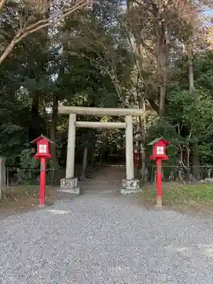 鷲宮神社の{uncategorized: "未分類", other: "その他", undefined: "問題あり", building: "その他建物", grave: "お墓", sacred_gate: "鳥居", guardian: "狛犬", statue: "像", buddha: "仏像", history: "歴史", nature: "自然", garden: "庭園", animal: "動物", pagoda: "塔", temizu: "手水舎", mountain_gate: "山門・神門", sanctuary: "本殿・本堂", subordinate: "末社・摂社", art: "芸術", scenery: "景色", jizo: "地蔵", ema: "絵馬", goshuin: "御朱印", omikuji: "おみくじ", items: "授与品その他", amulet: "お守り", goshuincho: "御朱印帳", eats: "食事", festival: "お祭り", votive_dance: "神楽", shichigosan: "七五三参", wedding: "結婚式", experience: "体験その他", initially: "初詣", around: "周辺", anti_infection: "感染症対策"}