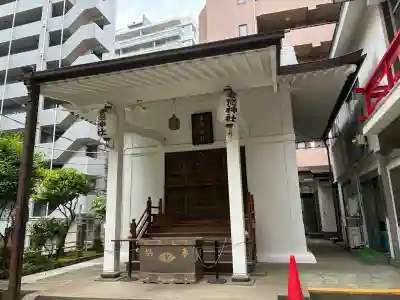 妻戀神社の{uncategorized: "未分類", other: "その他", undefined: "問題あり", building: "その他建物", grave: "お墓", sacred_gate: "鳥居", guardian: "狛犬", statue: "像", buddha: "仏像", history: "歴史", nature: "自然", garden: "庭園", animal: "動物", pagoda: "塔", temizu: "手水舎", mountain_gate: "山門・神門", sanctuary: "本殿・本堂", subordinate: "末社・摂社", art: "芸術", scenery: "景色", jizo: "地蔵", ema: "絵馬", goshuin: "御朱印", omikuji: "おみくじ", items: "授与品その他", amulet: "お守り", goshuincho: "御朱印帳", eats: "食事", festival: "お祭り", votive_dance: "神楽", shichigosan: "七五三参", wedding: "結婚式", experience: "体験その他", initially: "初詣", around: "周辺", anti_infection: "感染症対策"}