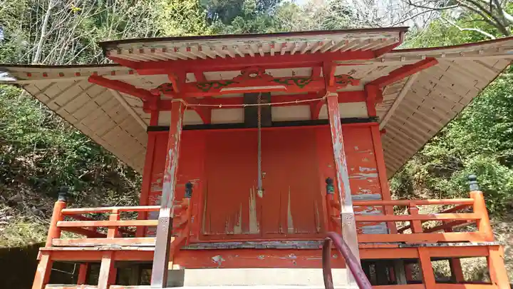 熊野神社の本殿・本堂
