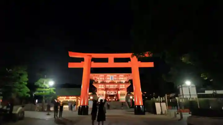 伏見稲荷大社(京都府)