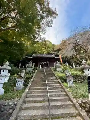 高尾山麓氷川神社(東京都)