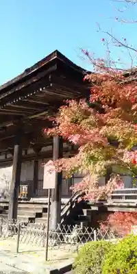 常樂寺の本殿・本堂
