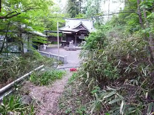 秩父成田山の本殿