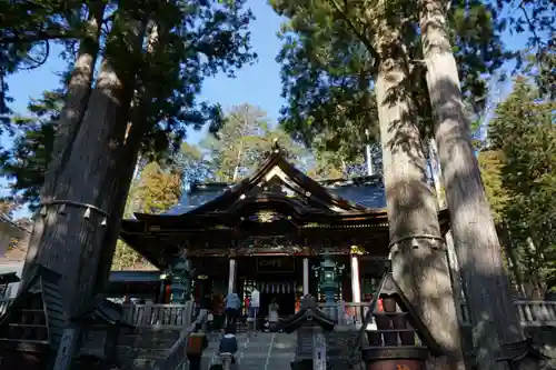 三峯神社の本殿