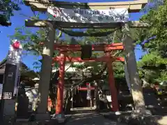 湊稲荷神社の鳥居