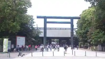 靖國神社の鳥居