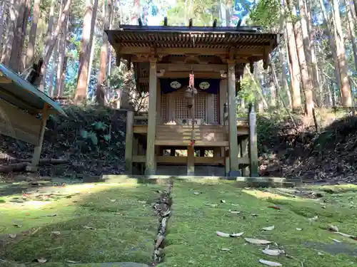 神明神社の本殿・本堂