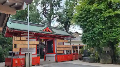 馬橋稲荷神社の山門・神門