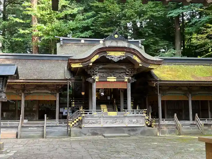 諏訪大社の本殿・本堂