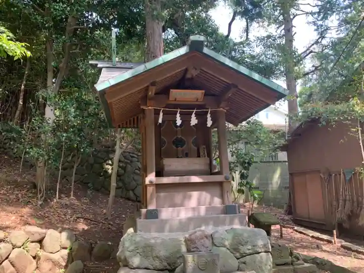 居神神社の末社・摂社
