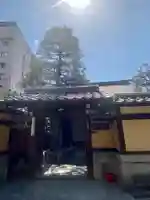 源妙院の山門・神門