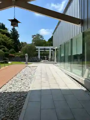 金蛇水神社の{uncategorized: "未分類", other: "その他", undefined: "問題あり", building: "その他建物", grave: "お墓", sacred_gate: "鳥居", guardian: "狛犬", statue: "像", buddha: "仏像", history: "歴史", nature: "自然", garden: "庭園", animal: "動物", pagoda: "塔", temizu: "手水舎", mountain_gate: "山門・神門", sanctuary: "本殿・本堂", subordinate: "末社・摂社", art: "芸術", scenery: "景色", jizo: "地蔵", ema: "絵馬", goshuin: "御朱印", omikuji: "おみくじ", items: "授与品その他", amulet: "お守り", goshuincho: "御朱印帳", eats: "食事", festival: "お祭り", votive_dance: "神楽", shichigosan: "七五三参", wedding: "結婚式", experience: "体験その他", initially: "初詣", around: "周辺", anti_infection: "感染症対策"}