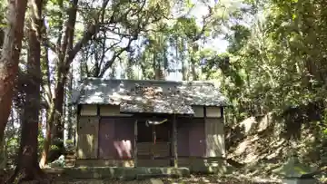 男神社の本殿・本堂